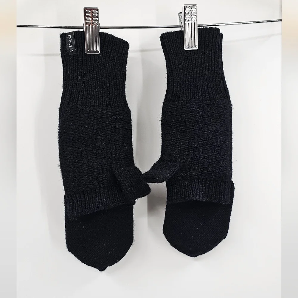 Pistil Black Mittens